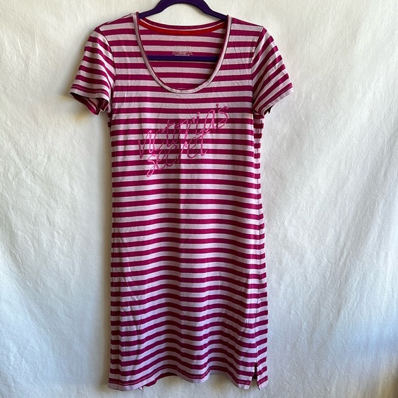 Victoria's Secret Other - Victoria’s Secret pink stripe scoop neck sleepwear, size M